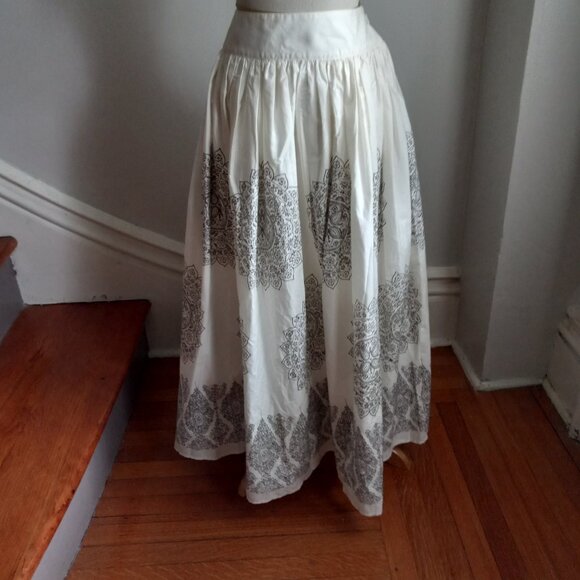 VICTORIA'S SECRET MODA INTERNATIONAL BEIGE BROWN COTTON PRINT MAXI SKIRT NWOT 6 - Picture 2 of 11